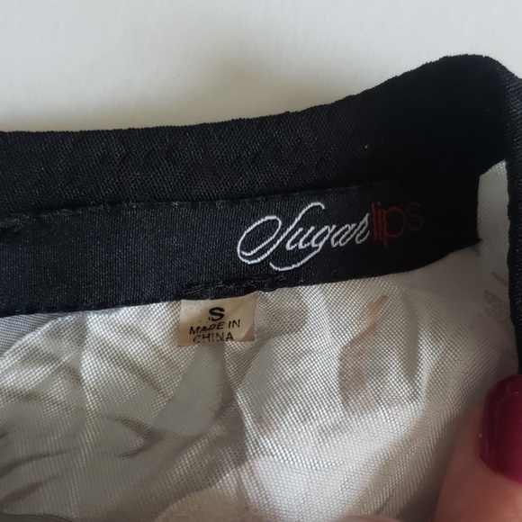 SugarLips Sheer Floral Top - Picture 4 of 7